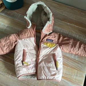 Great used condition Patagonia reversible tribbles hoody